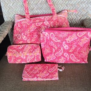 Vibrant Pink Paisley Tote Bag Set